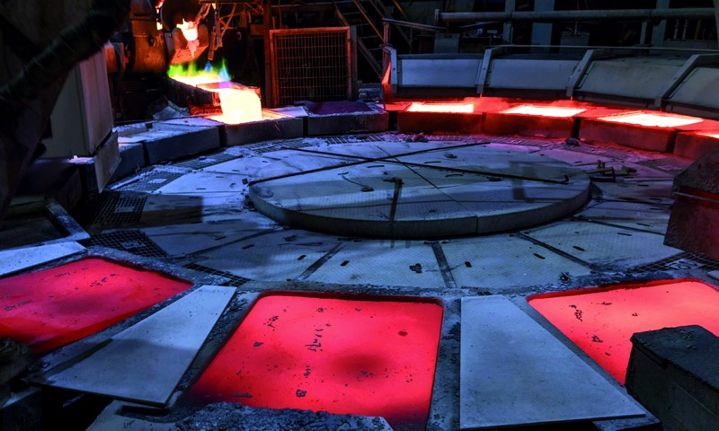 Overhead view of a steel plant's ingot casting and teeming bay